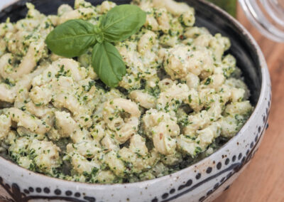 Vegan Pesto Mac & Cheese